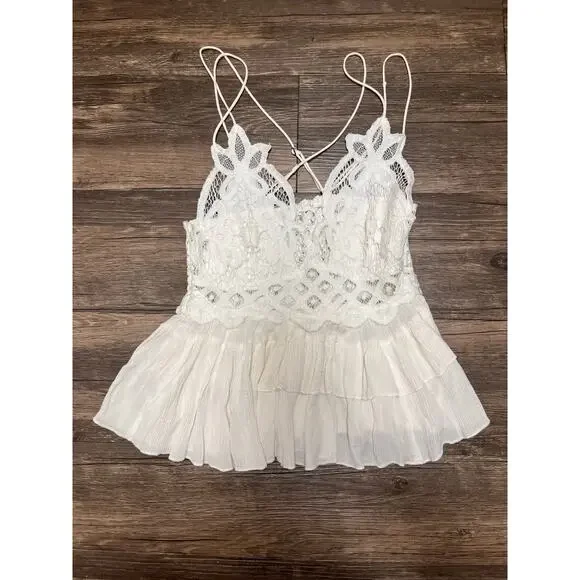 NWT Free People Adella Lace Cami Ivory Boho Peplum Crochet Tank Small Coquette - Picture 4 of 15